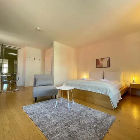 Apartment Im Zentrum Von Lochau, #1 Lochau